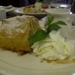 Cafe Central Apfelstrudel